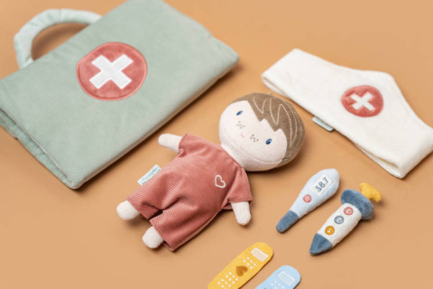 Little Dutch Zestaw do zabawy z lalką Doktor Little Dutch Zestaw do zabawy z lalką Doktor